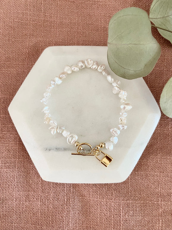 Small Keishi Pearl Bracelet
